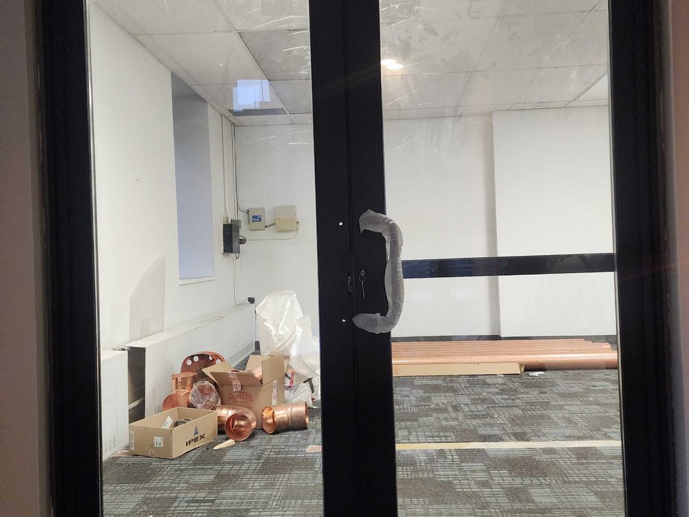Commercial Glass & Aluminum Doors installed by Canuck Door Systems for Omni King Edward Hotel in Toronto