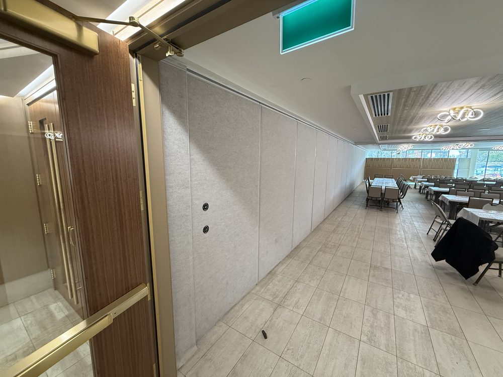 Operable Walls installed by Canuck Door Systems for Eitz Chaim & Kollel School in Vaughan