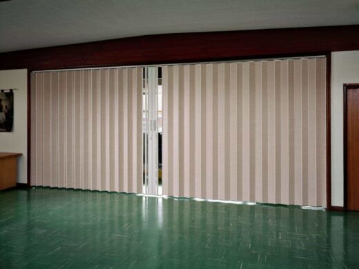 folding partitions