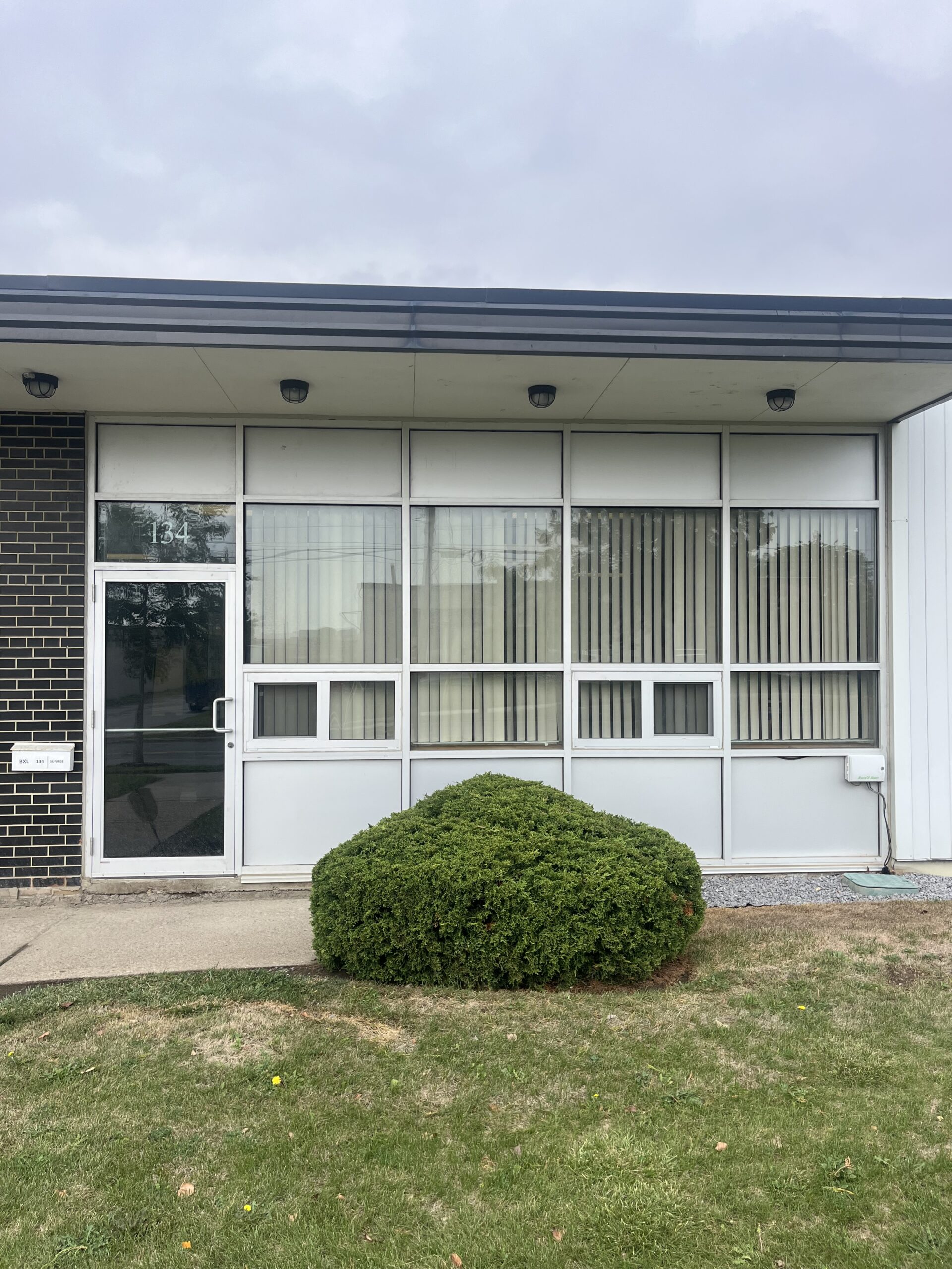 Glass Aluminum Doors in Toronto