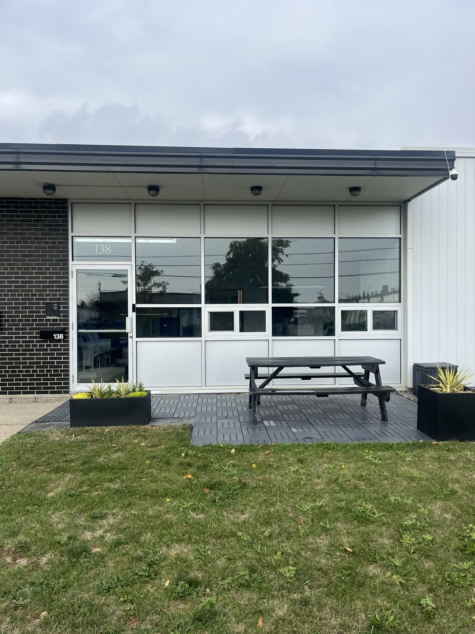 Glass Aluminum Doors in Toronto