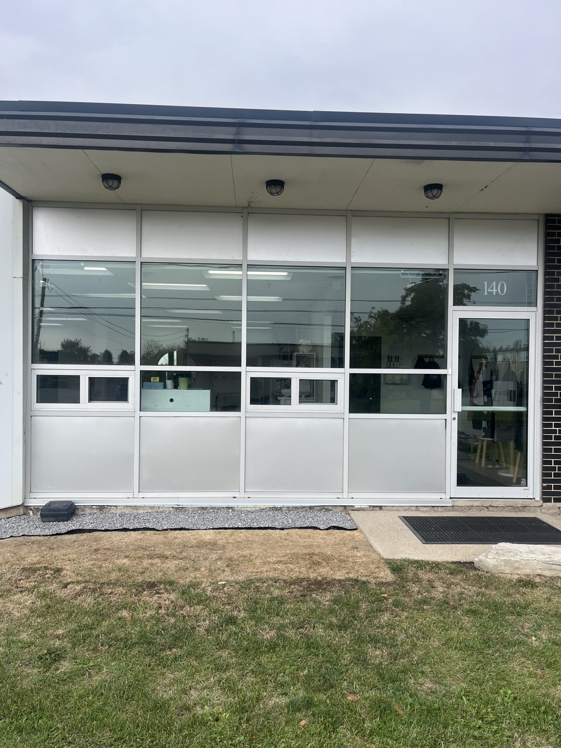 Glass Aluminum Doors in Toronto
