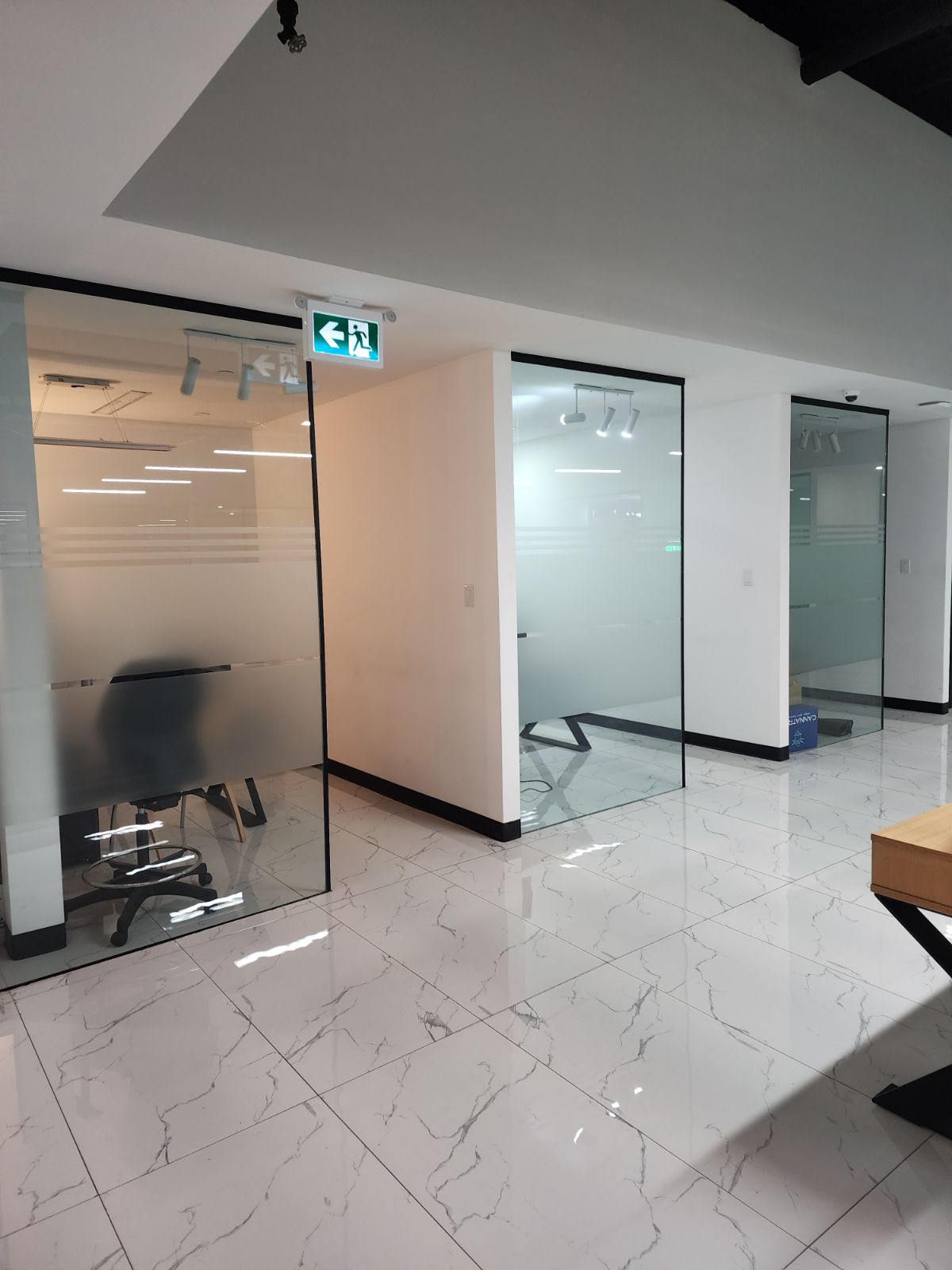 office glass partitions in toronto